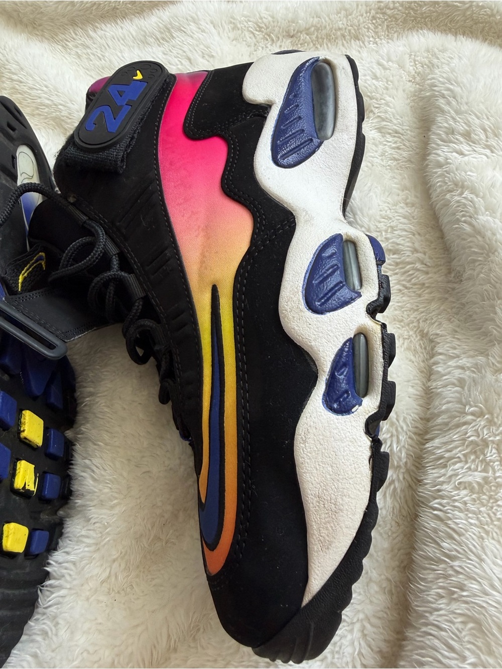 Nike Air Griffey Max 1   
9.5 - Picture 9 of 16